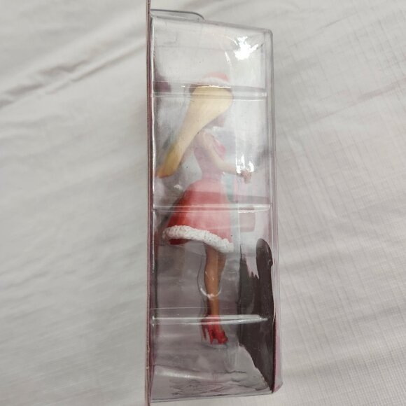 Barbie Poseable Happy Holidays Toy Christmas Outfit Present Red Heels - Picture 5 of 6